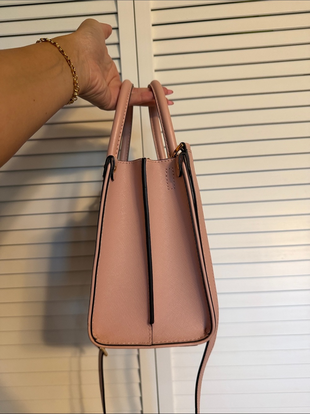 Michael Kors Blush Pink Saffiano Satchel with Gold Hardware - Picture 2 of 4